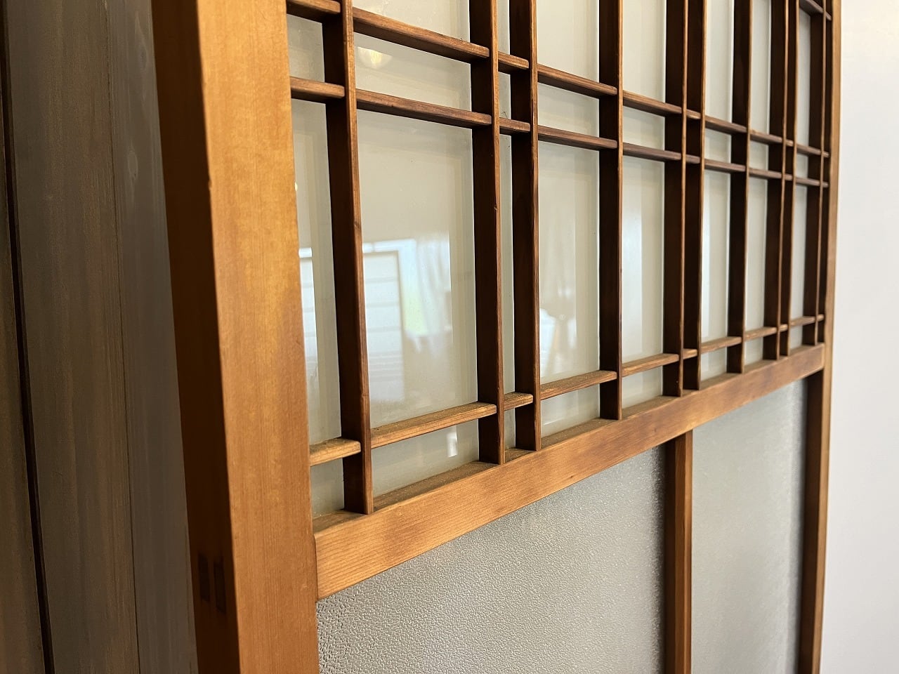 G-145【すりガラスとかすみガラスの組子の引き戸建具】 | フルタテ