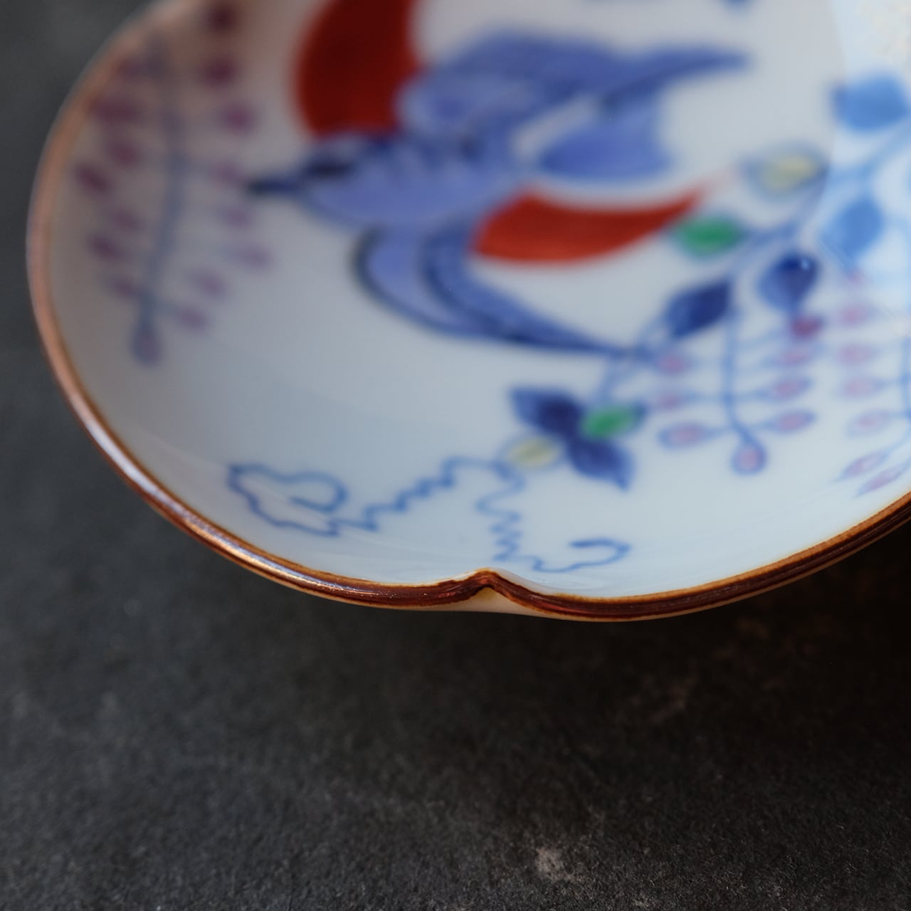 たなかふみえ FUMIE TANAKA 輪花豆皿（三方） ”染錦藤に時鳥” no.36