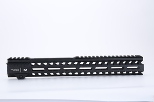 hand_guard_mlok_santa_s_13d5inch