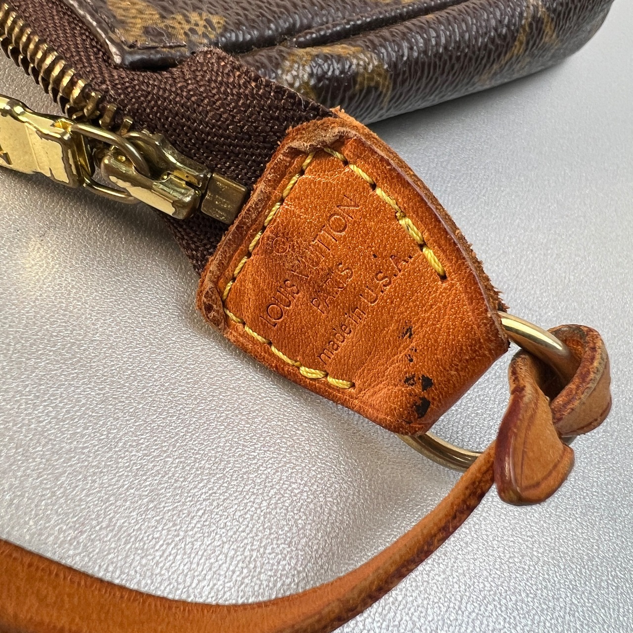 LOUIS VUITTON ルイヴィトン アクセソワール  レザー ハンドバッグ ブラウン A-12522