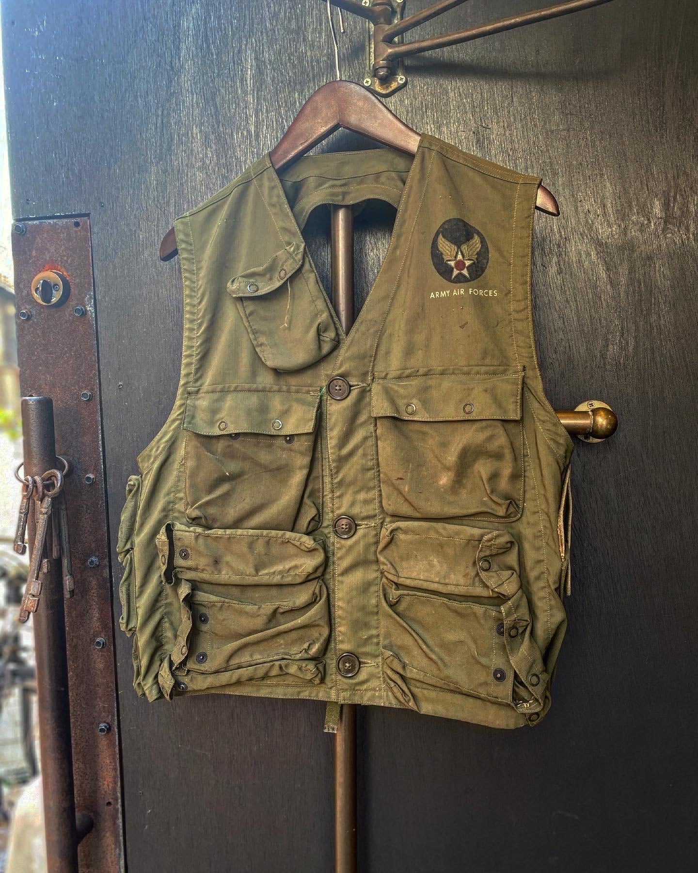 40's U.S. AIR FORCE C-1 VEST(2nd)ミリタリージャケット - ミリタリー