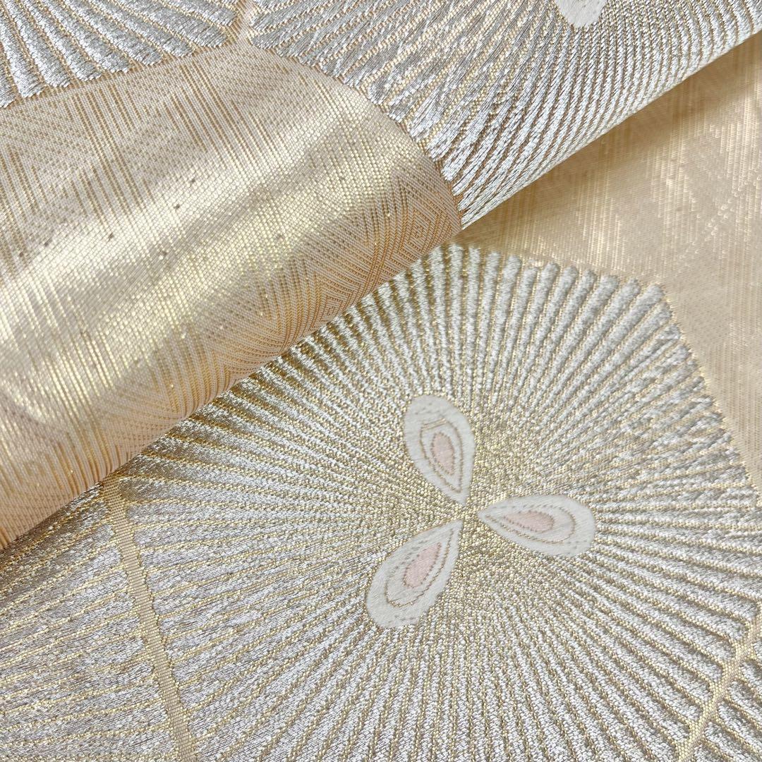 袋帯 亀甲柄 花模様 金銀糸 金色 フォーマル O-4236