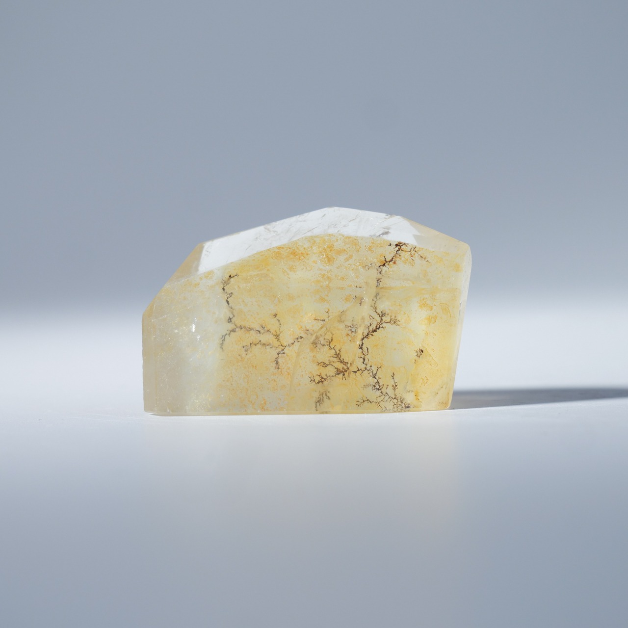 デンドリティック クォーツ ゴールデンヒーラー / フリーフォーム