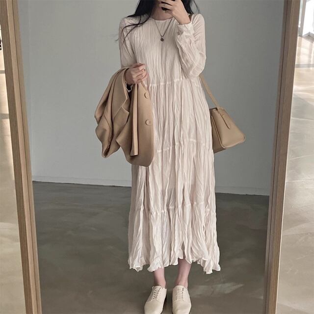 【予約販売】ワンピース レディース ロングワンピース シャーリング 長袖 ホワイト アプリコット フェミニン 体型カバー こなれ感 ワンピ 大人可愛い シンプル エレガント おしゃれ 韓国 旅行 バカンス 春 夏 トレンド フリー