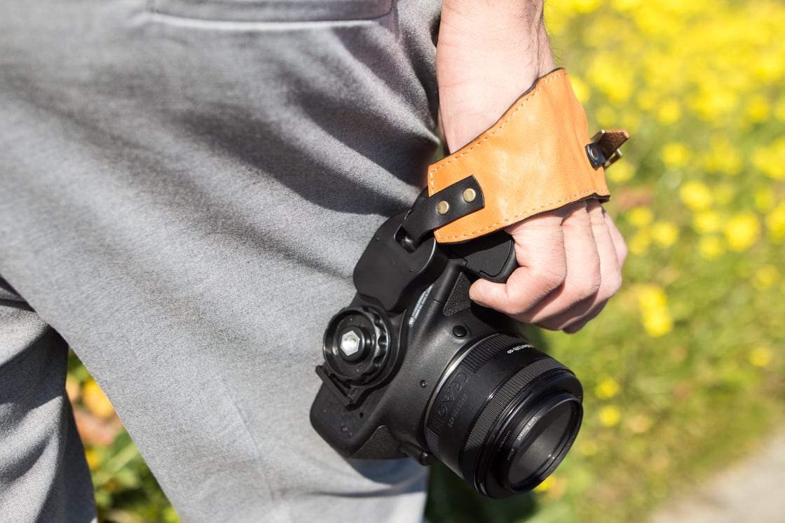 Canon EOS-1 革 カメラ ストラップ キャメル #8565 一眼レフ・ミラー