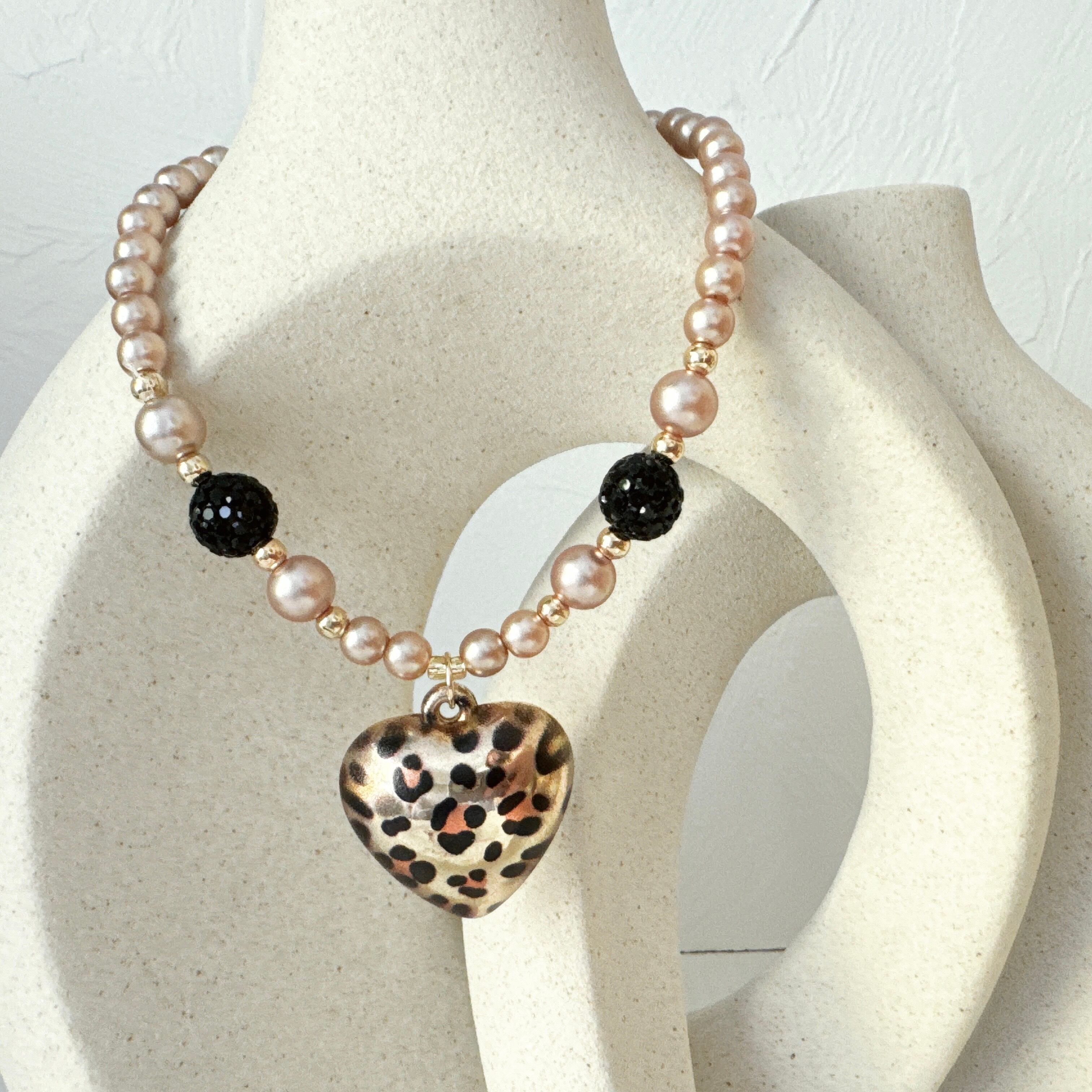 レオパードネックレス