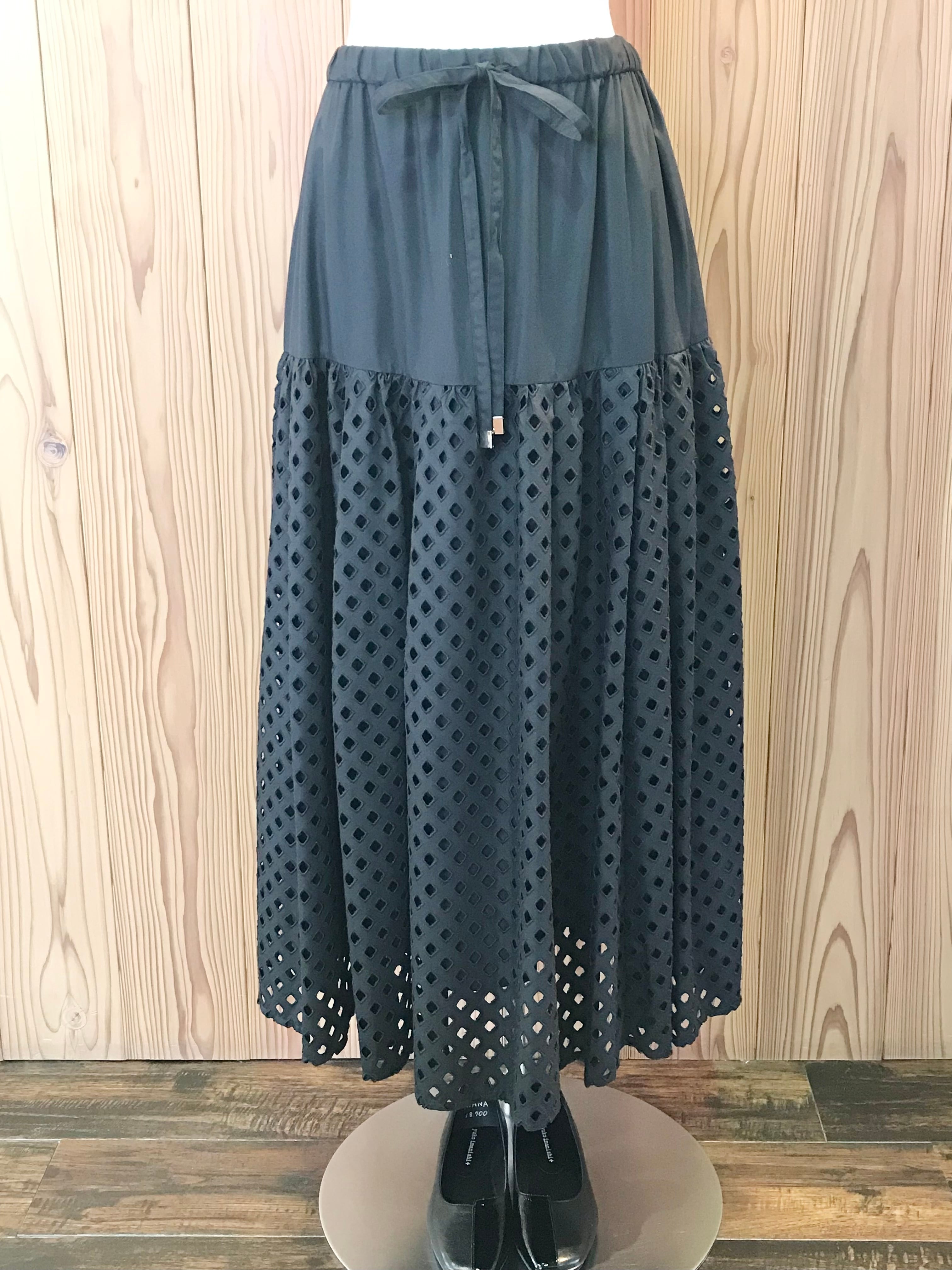 【GRACE CONTINENTAL】メッシュカットワークスカート