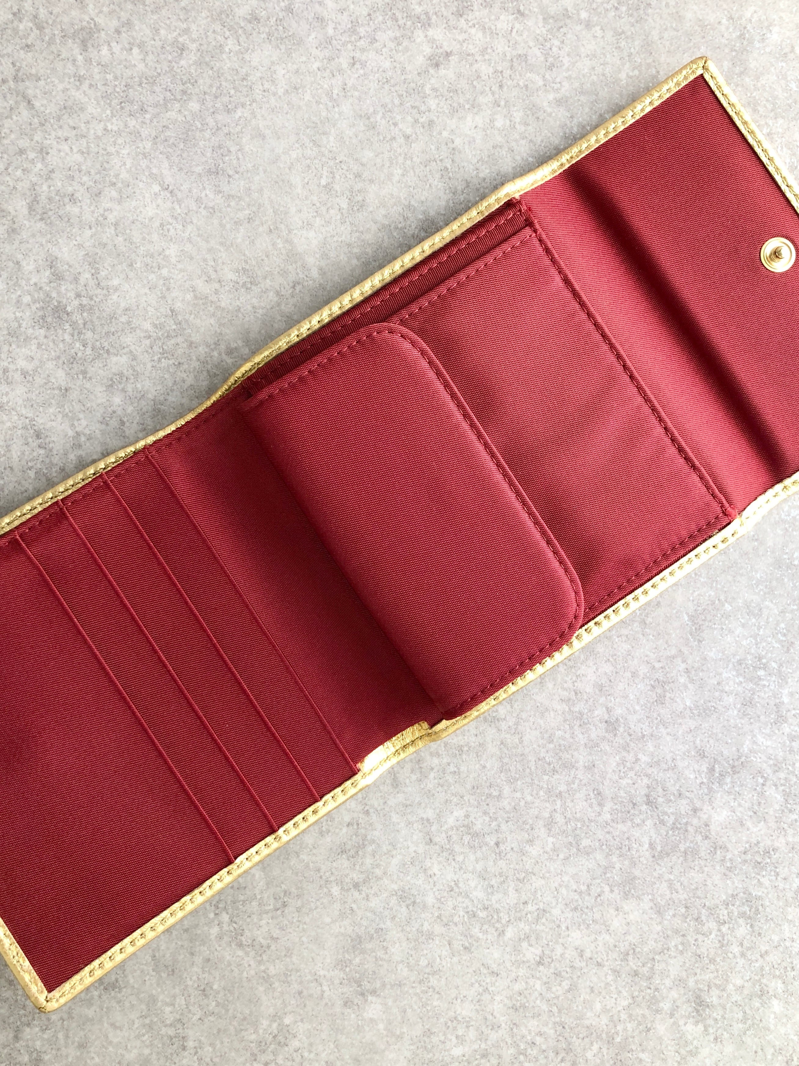 Christian Dior クリスチャン ディオール 財布 ゴールド