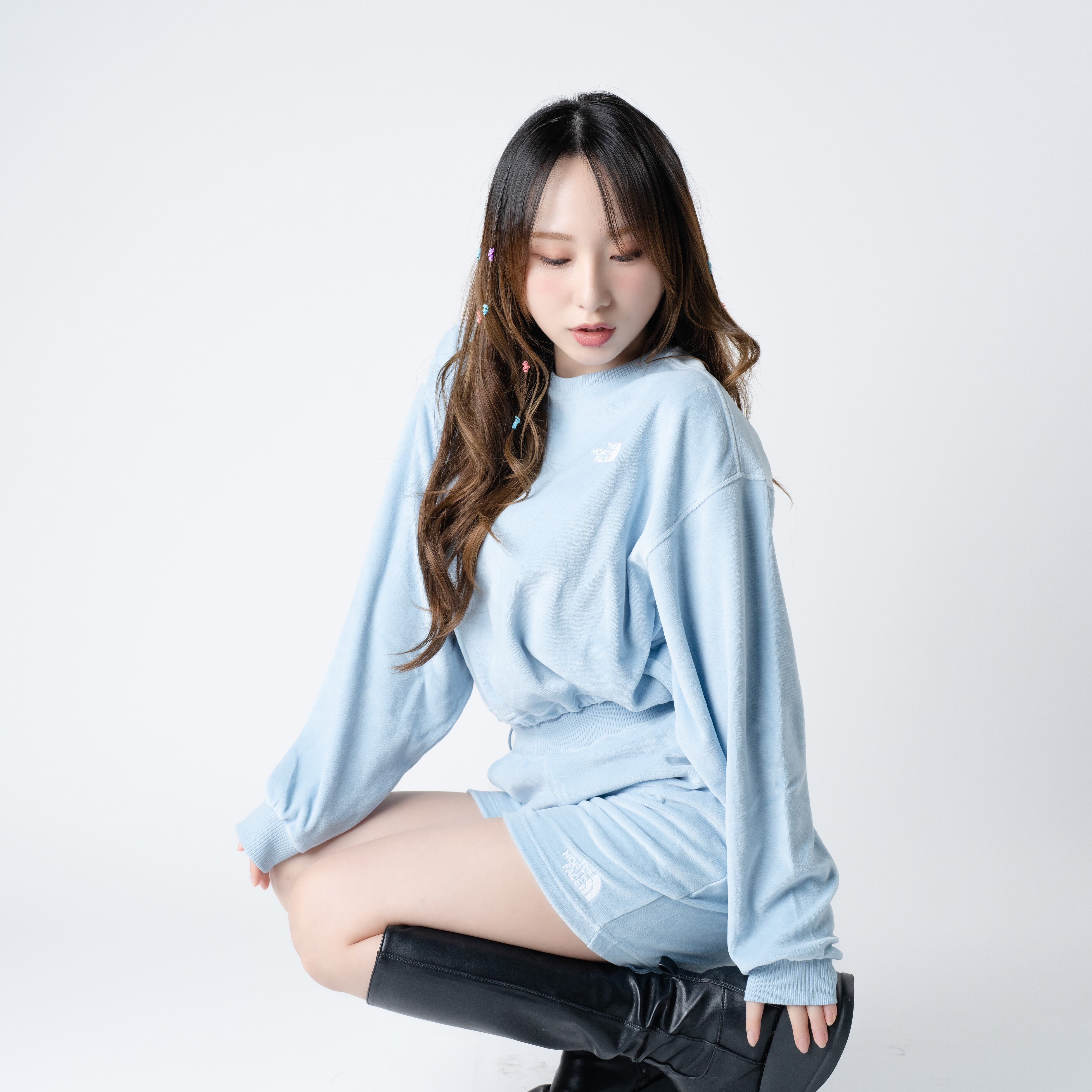 【在庫有/即発】ノースフェイス W'S VELOUR SHORTS ベロア 24AW