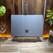 \ 公式ショップ限定価格❣️/ 美品《LTEモデル》Surface Pro 5 プラチナ 2in1 タッチパネル式 メモリ4GB SSD128GB ノートパソコン 安心サポート&3ヶ月保証付き