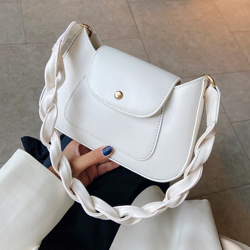 バッグニッチデザイン2020新しいトレンディなサマーネットレッドオールマッチメッセンジャーバッグinsファッション女性ショルダーバッグ Tiancai_Wing_Bag8406832