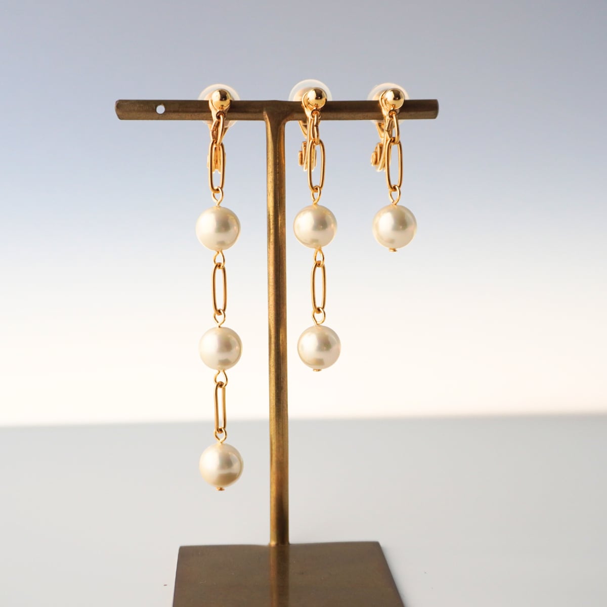 国産貝パール 痛くないイヤリング 日本製 揺れる デイリー プレゼント オフィス 小さめ ロング