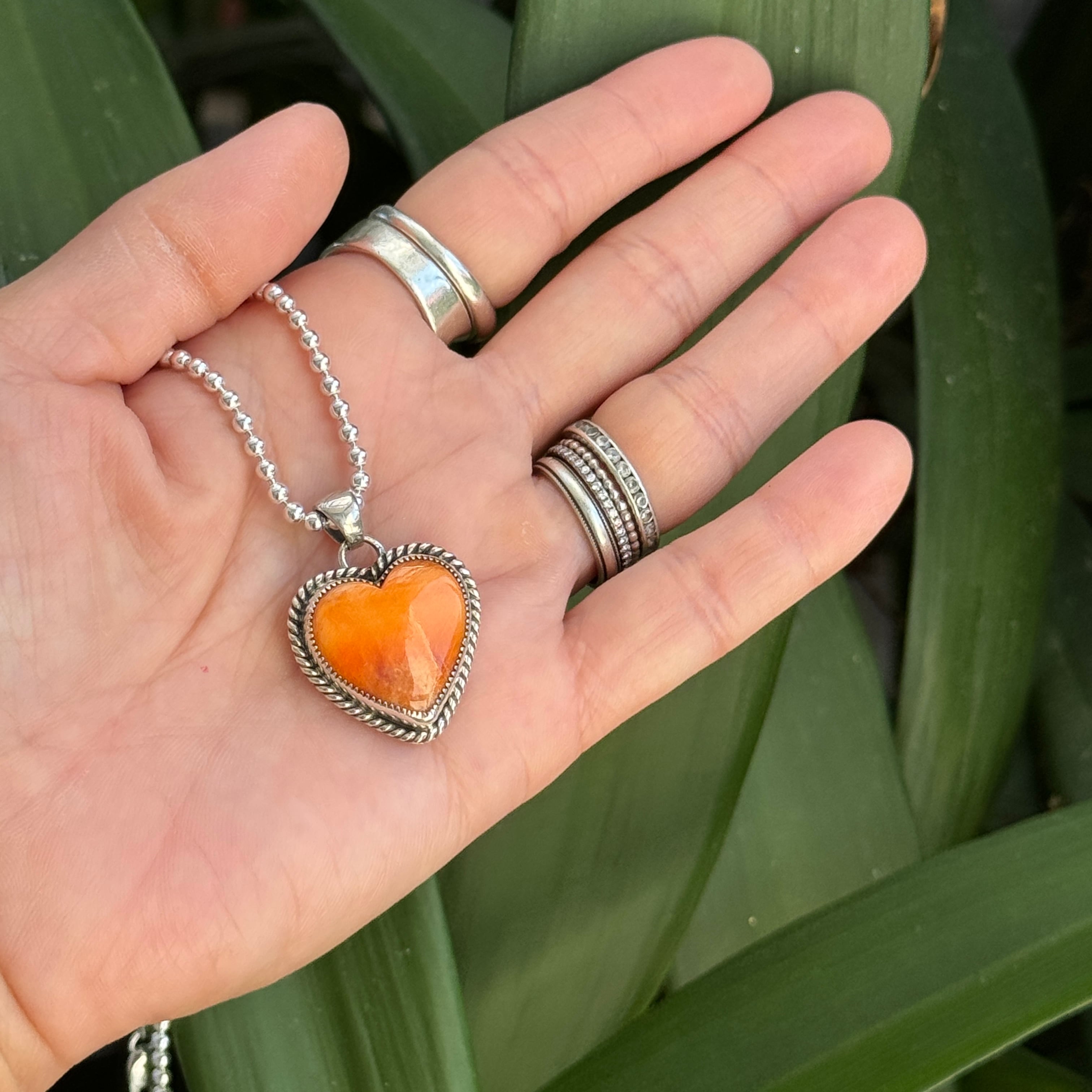 再入荷】《Indian Jewelry 》【 一点物 】ハート スパイニー