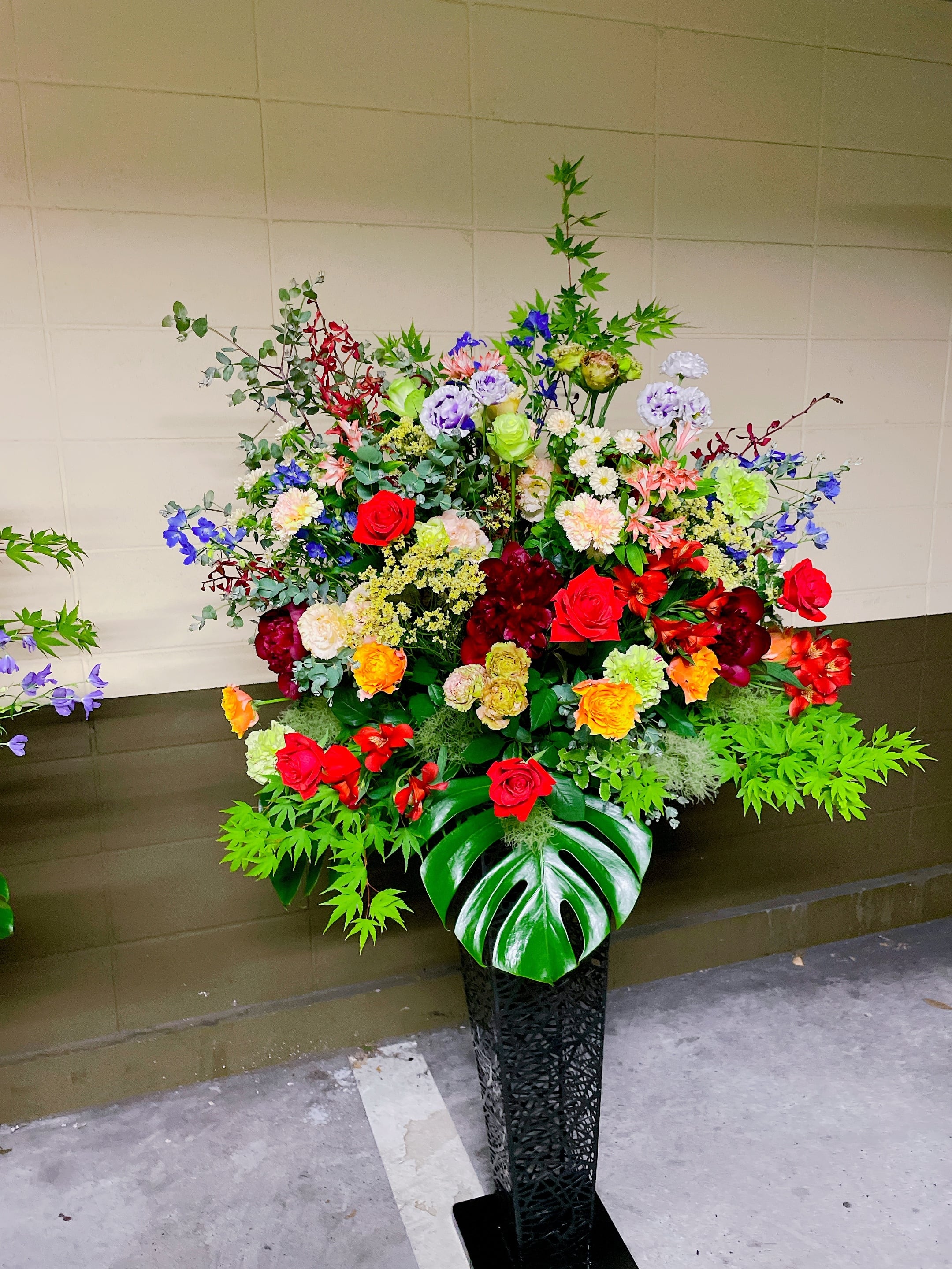 最安値で 花が埋められている Www Anavara Com