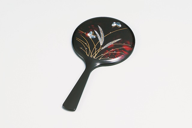 36-0509　 雅手鏡 金梨地 金秋草 Elegant Mirror w Autumn Flower Satin Finish