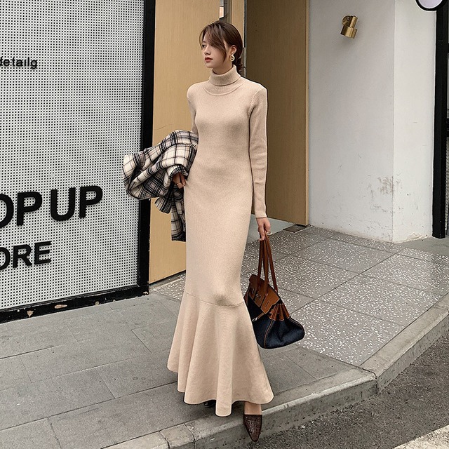 マーメイドライン タートルネック ニットワンピース ライトベージュ OP00181