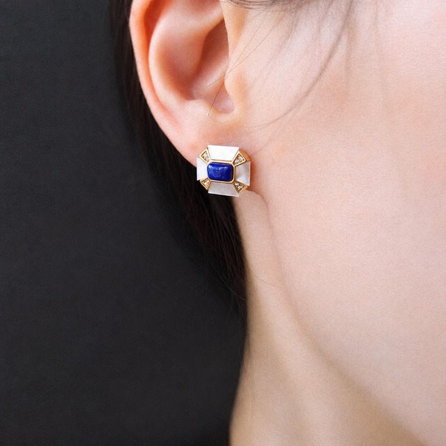 Azure Frame Pierce（アジュールフレームピアス）