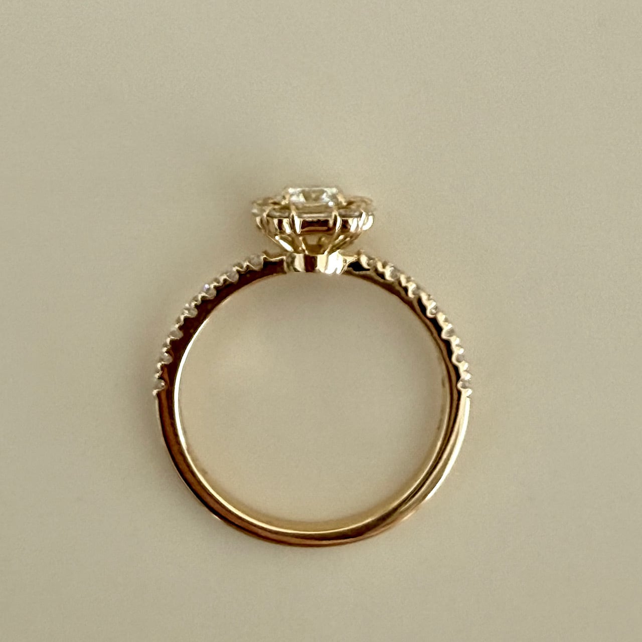 ダイヤモンド リング 0.327ct K18イエローゴールド チェカ 鑑定書付き