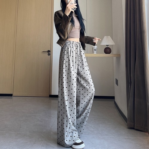 ボトムス パンツ レディース ズボン ロングパンツ ポケット ロング丈 ウエストゴム かわいい 大人可愛い きれいめ シンプル 上品 おしゃれ かっこいい カジュアル こなれ感 個性的 レトロ きちんと 主役級 存在感 抜け感 秋 冬  ベーシック ナチュラル キュート メンズライク ストライプ柄 ドット柄 女性用 ママ OL 通勤 学生 通学 デート お出かけ お泊まり 女子会 旅行 休日 カフェ ショッピング コンパ レストラン 普段使い デイリー 着回し 脚長 S M L XL 2XL モテ