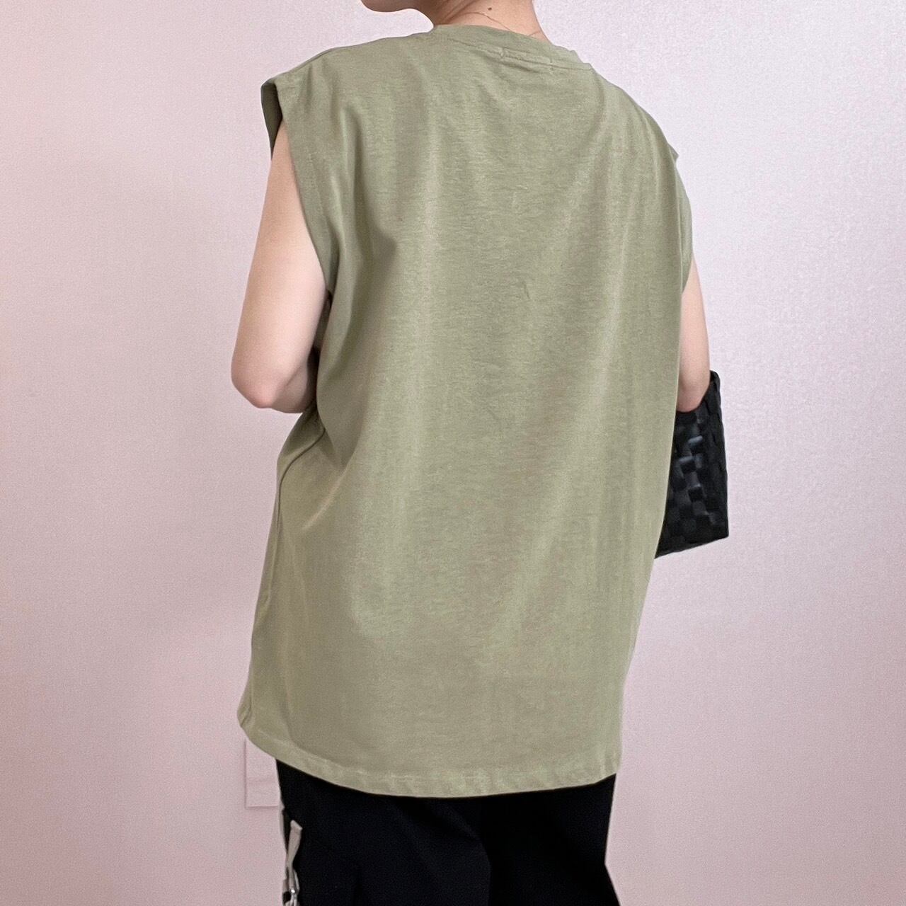 ロゴプリントノースリーブTOP　5900円➕tax