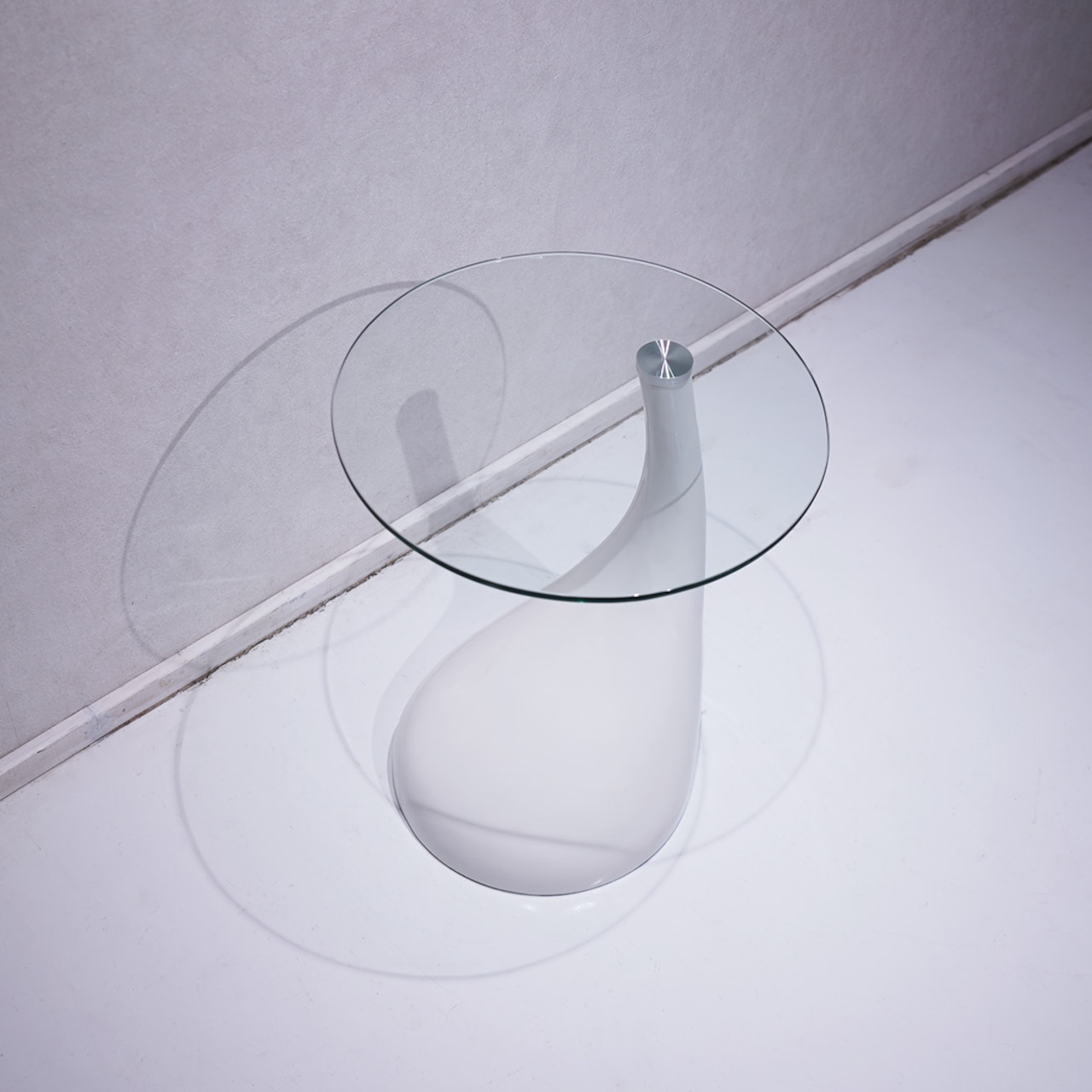 Anonymous Side Table / モダン ミッドセンチュリー サイドテーブル ガラステーブル （関連:アクタス イデー ウニコ ボーコンセプト）