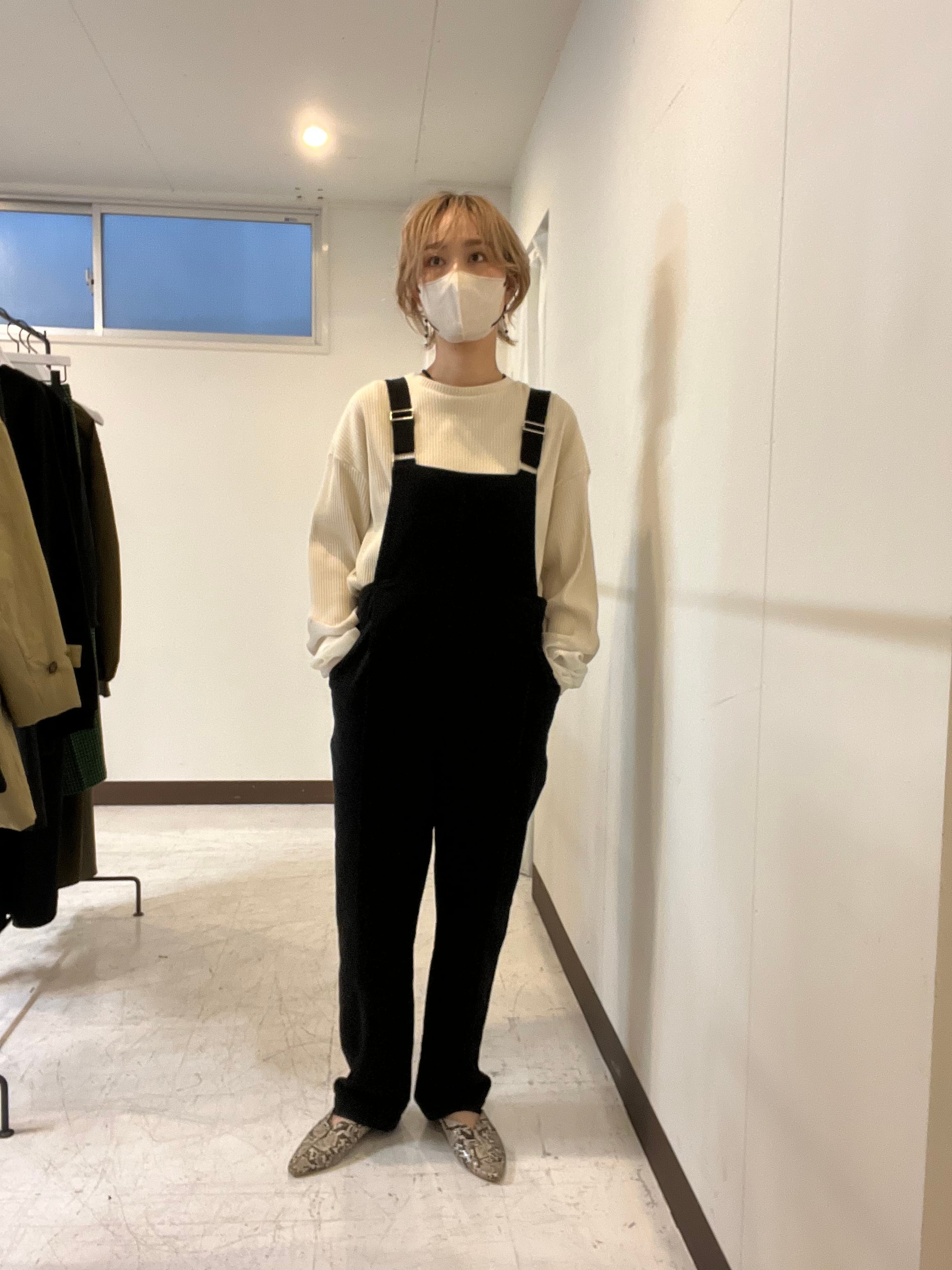 【CHIGNON】タック切替サロペット