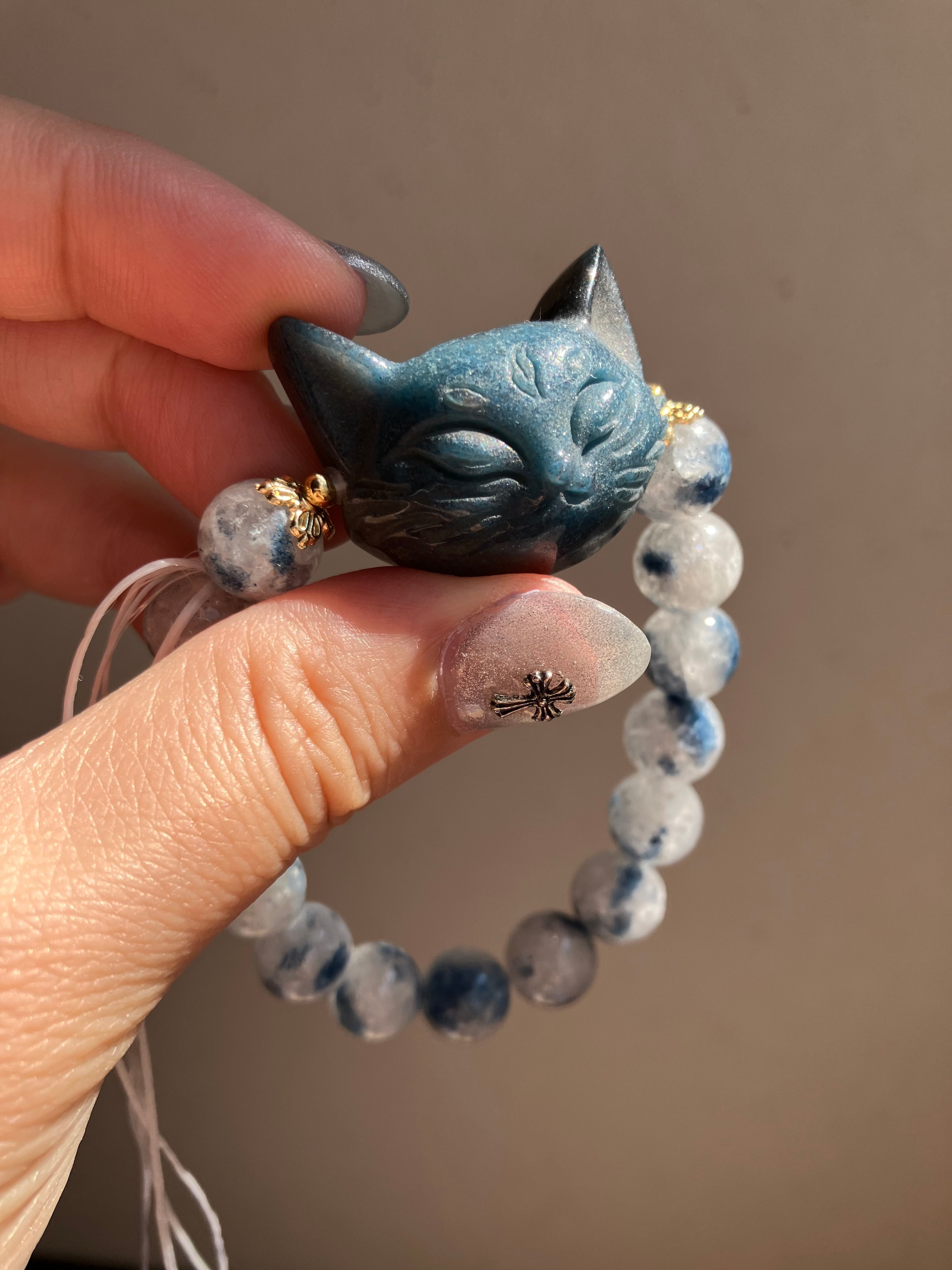 再販！ オブシディアン猫彫 ブラックガーデンクォーツブレスレット