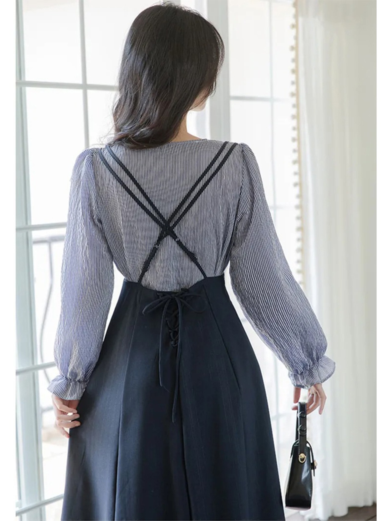 【0222】Elegant Skirt Stripes Long Sleeve 2 Piece Set