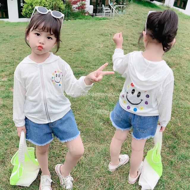 【80㎝-130㎝】パーカー 薄手 上着 長袖 男の子 女の子 キッズ 紫外線カット 日焼け対策　スマイリー　韓国版　女の子　韓国子供服　子供服