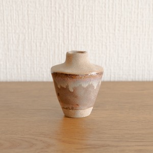 TITO Ecru Sand Vase
