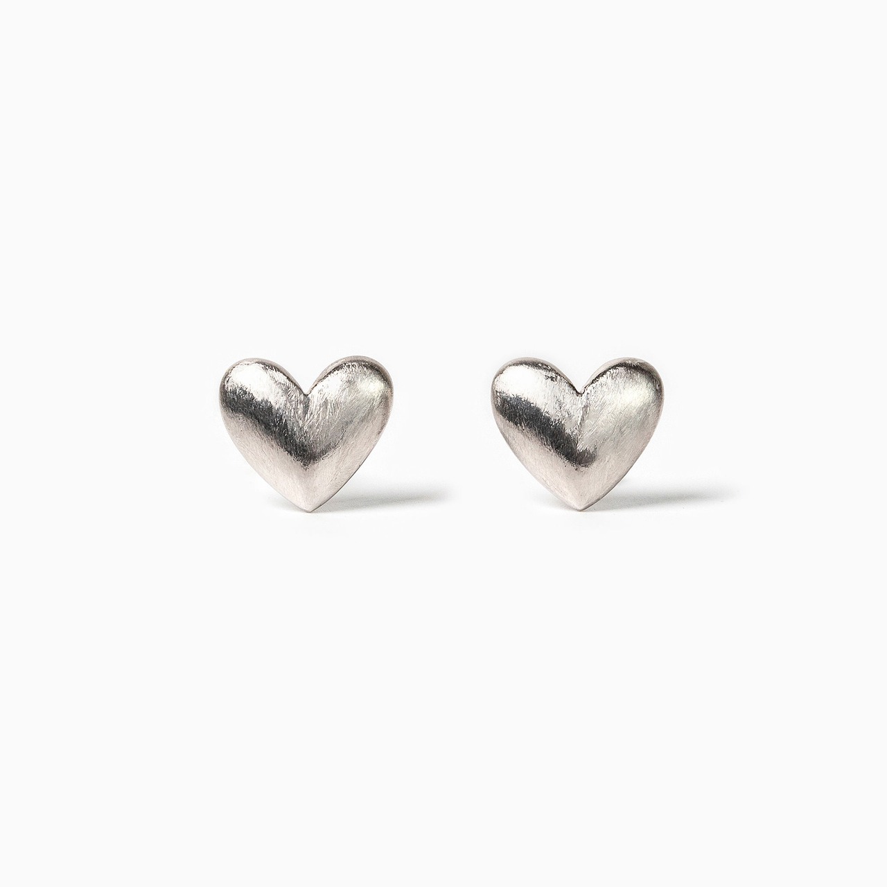 Silver pierced earrings SMA23ピアス Heart