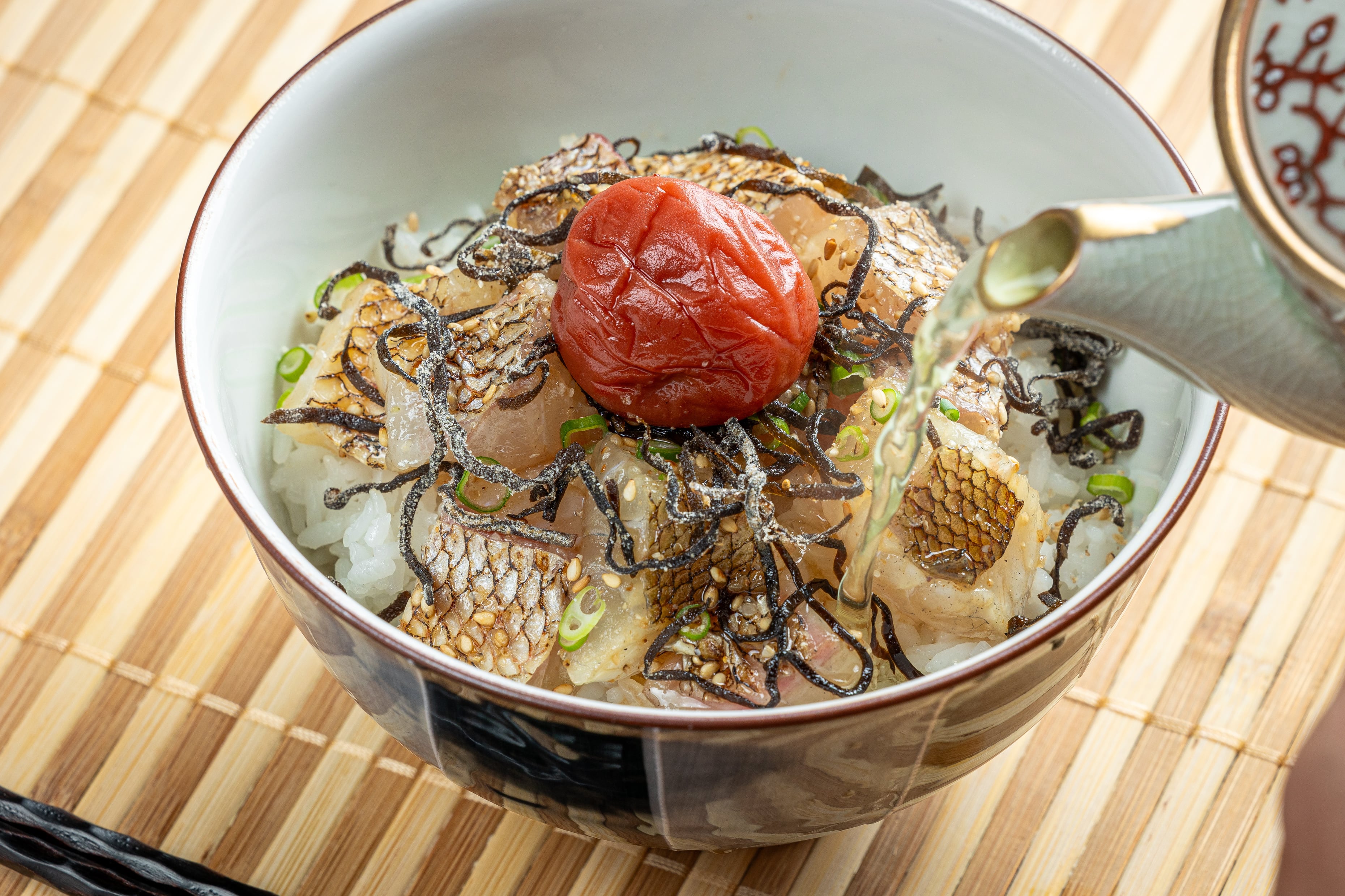 敦賀真鯛の漬け丼、茶漬けセット | MARINE FARM NAKAMURA