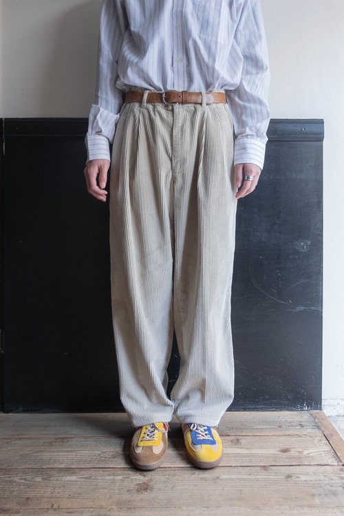 イタリア ユーロ企画 コーデュロイスラックス 58