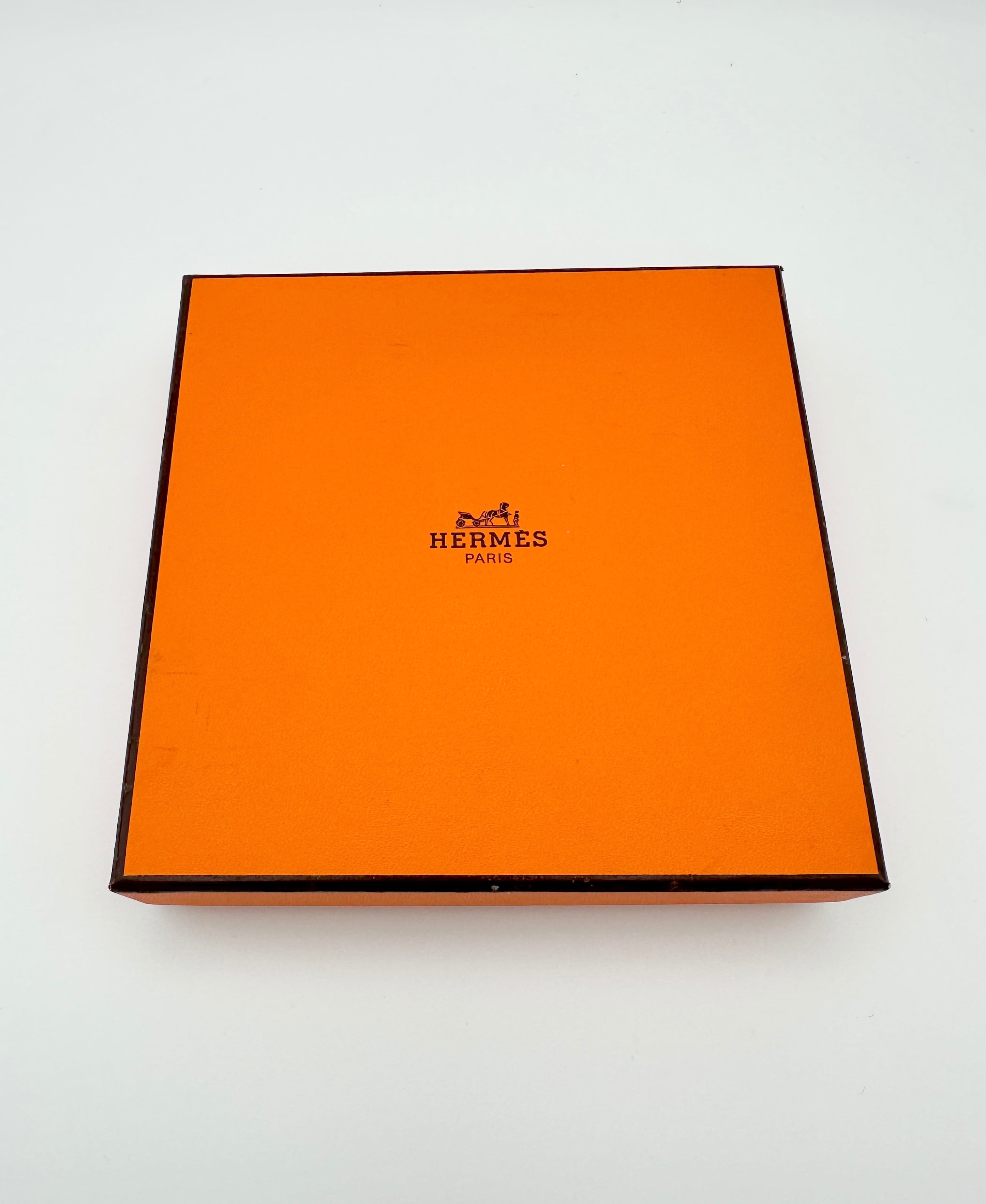 エルメス トゥアレグネックレス/チョーカー Touareg SV×レザー HERMES トゥアレグネックレス/チョーカー Touareg SV×レザー | YuniT