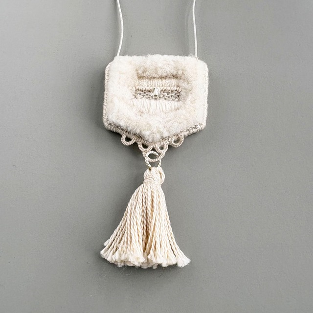 emblem necklace no.3