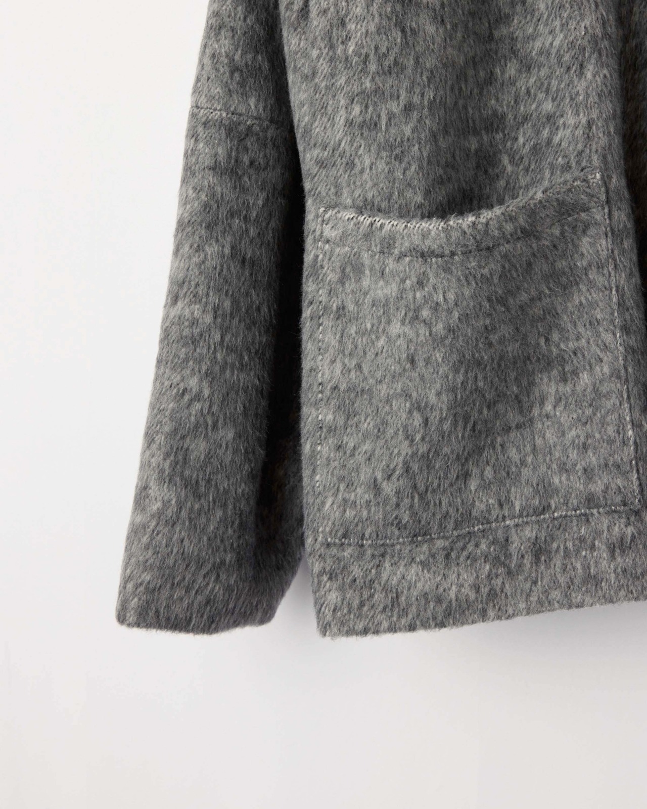 DU260720 Shaggy Middle Outer【Outer Collection】