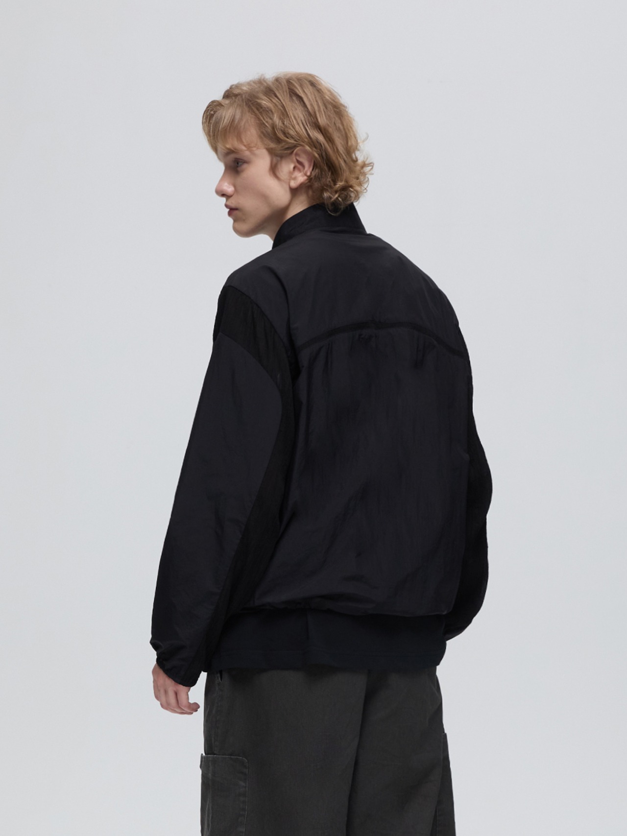 DECESOLO25SS UVカットパッチワークカラースタンドアップジャケット