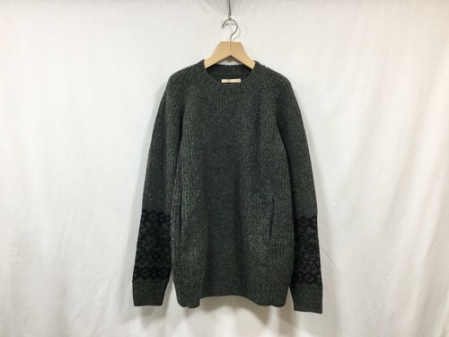 AUGUSTE-PRESENTATION”英国羊毛 × シルク・アンゴラニット寄木KHAKI”