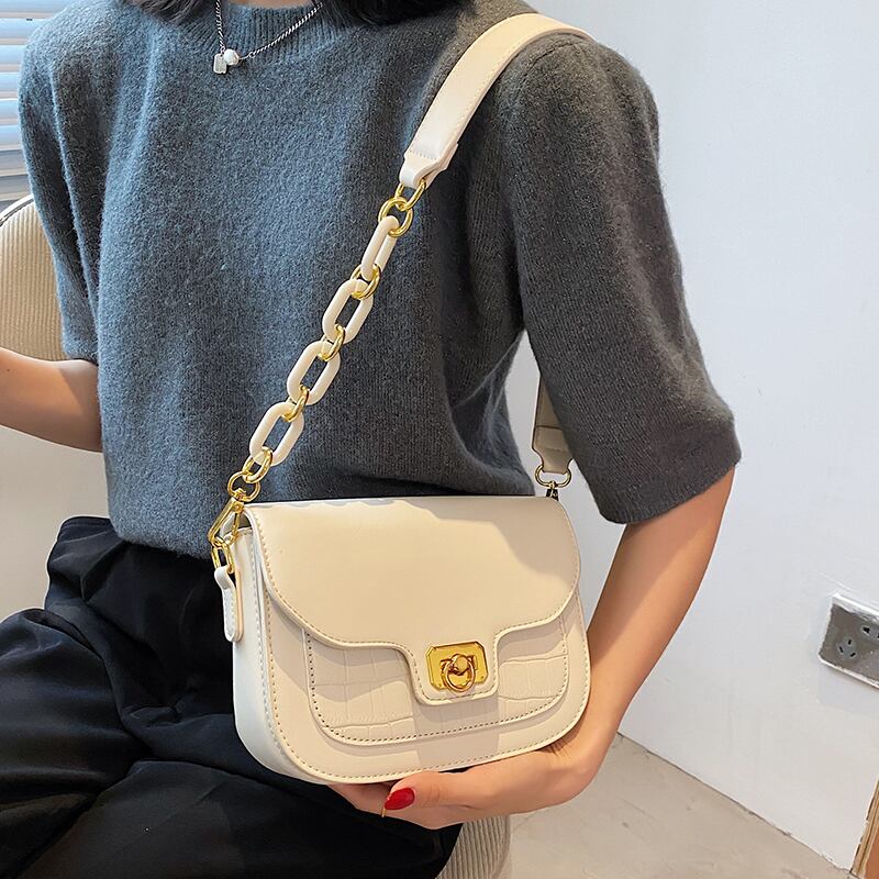 サマーレッドチェーン 夏物 スクウェア Tiancai_Wing_Bag52246085958