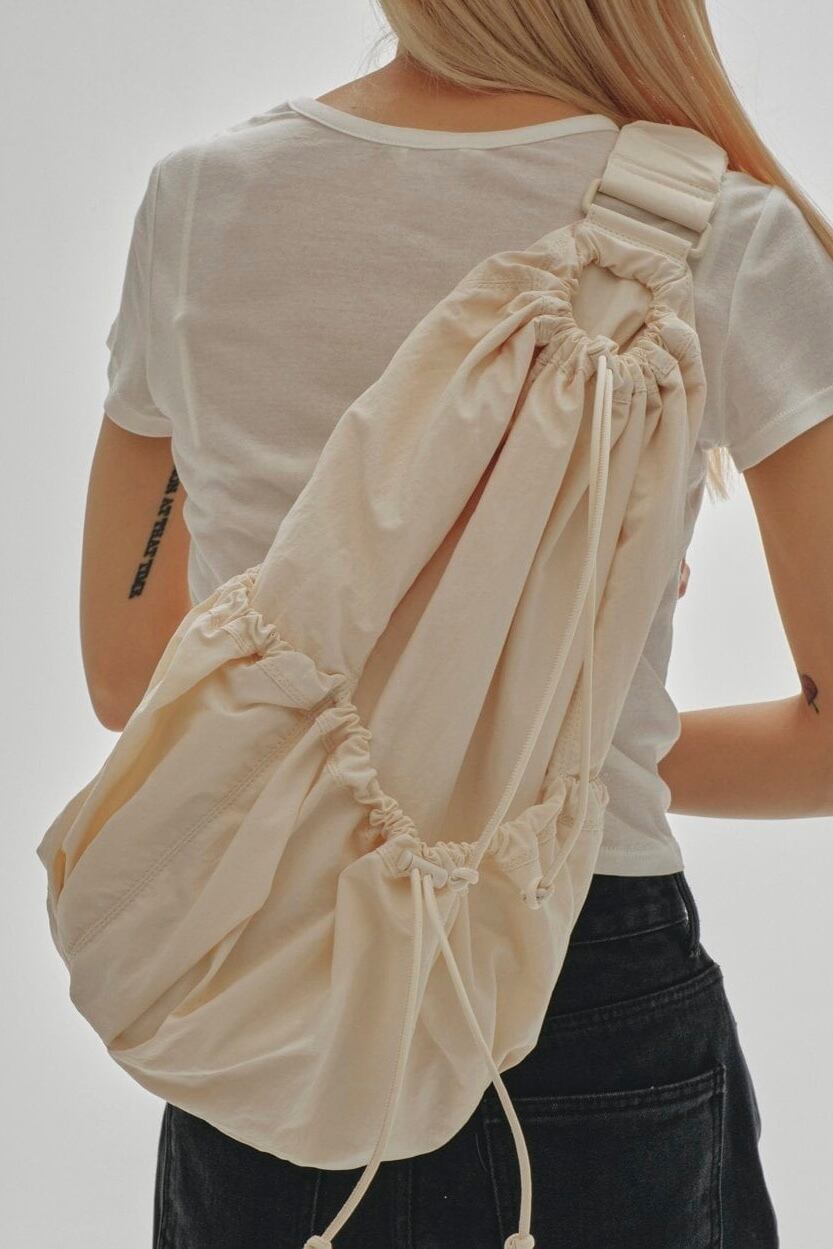 TODAYFUL Nylon Gather Bag ナイロンギャザーバッグ Ecru | planet3rd