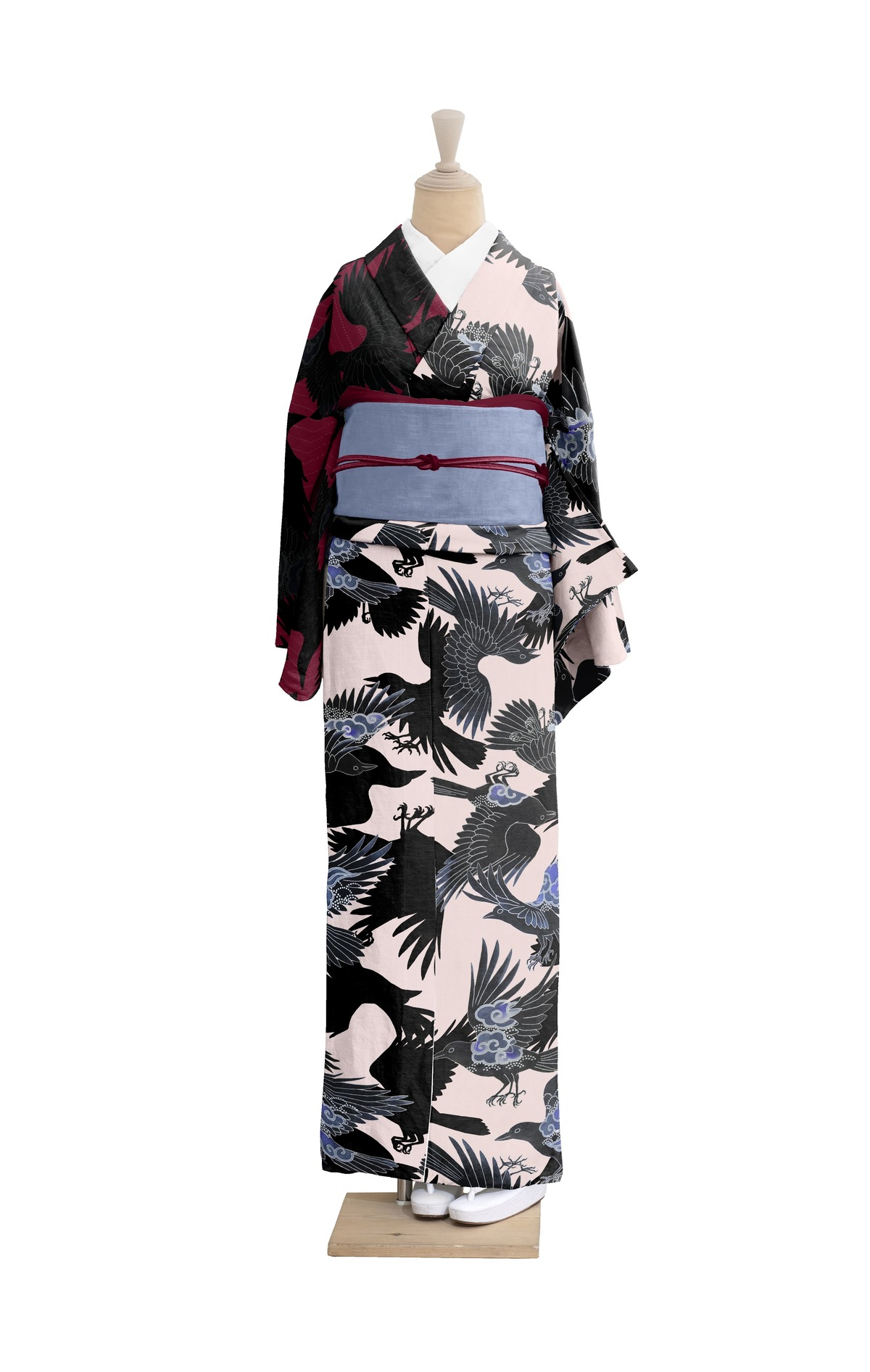 受注】some-pri セオα 単衣着物「雲八咫烏 桜鼠×エンジ」片身替わり絵 