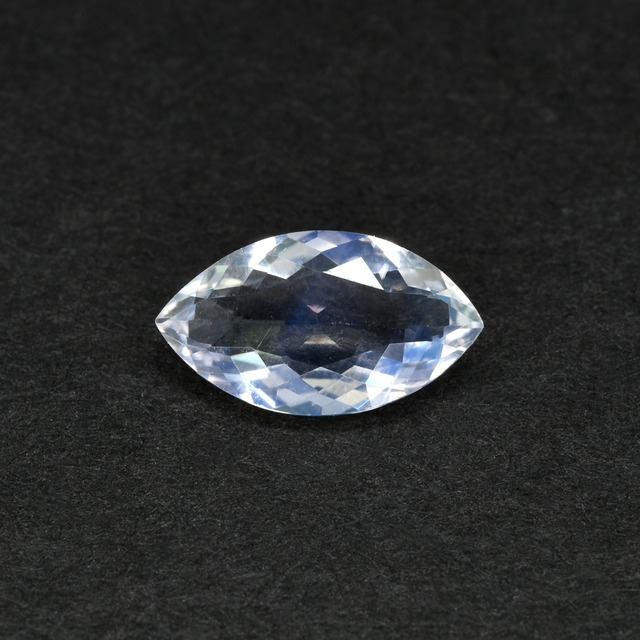 【12/27新着】レインボームーンストーン 0.759ct #JWA1134