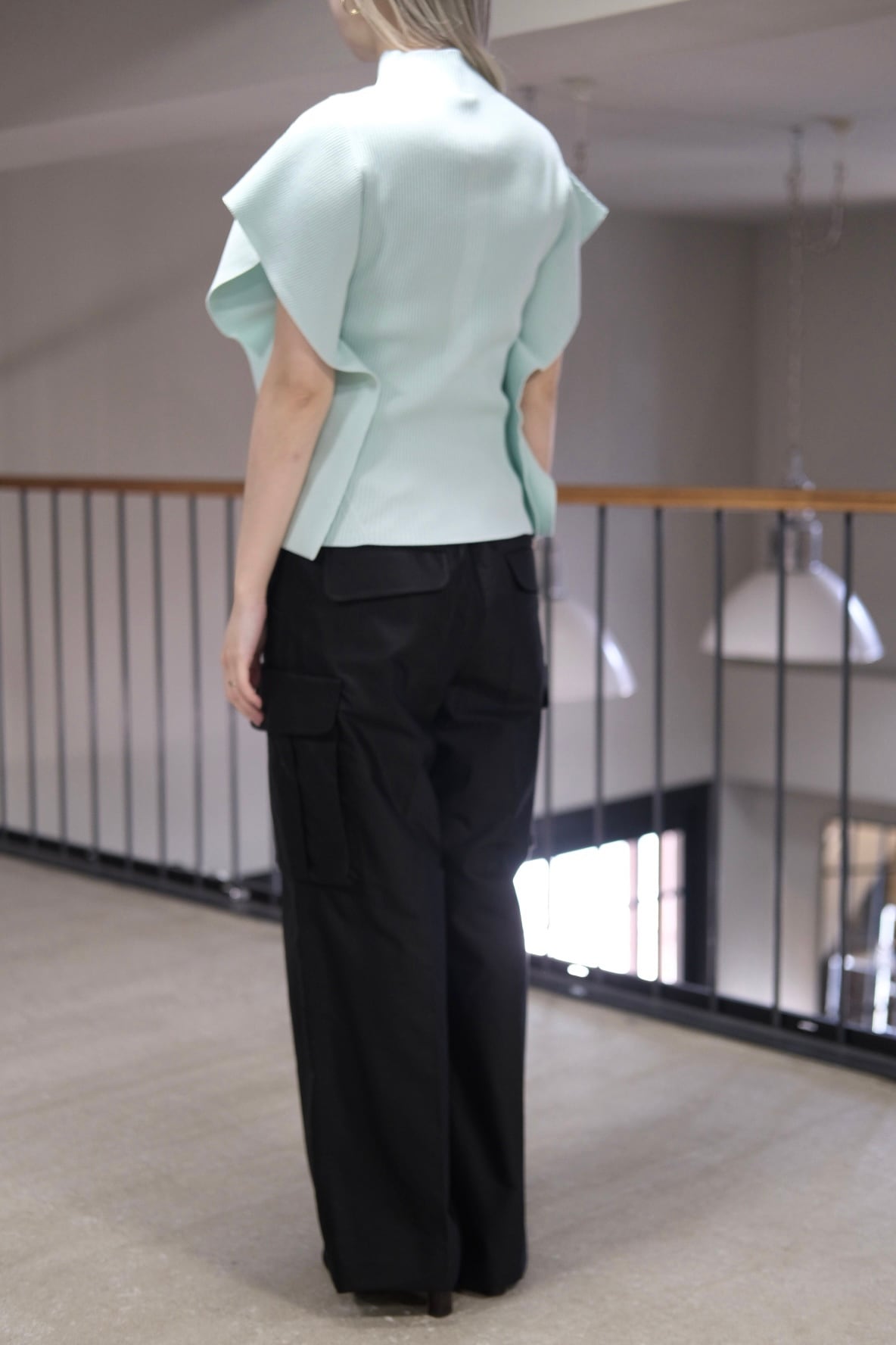 CFCL】PORTRAIT CREASE TOP -CLEARLY AQUA- | loop