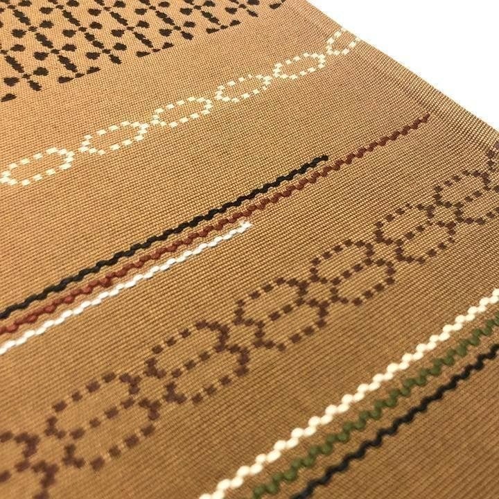 リバーシブル 洒落帯 袋帯 お太鼓柄 刺し子 組織 未使用に近い イ5989 袋帯 洒落帯 刺し子 紬 横柄織模様 幹色 O-2070 着物 きもの