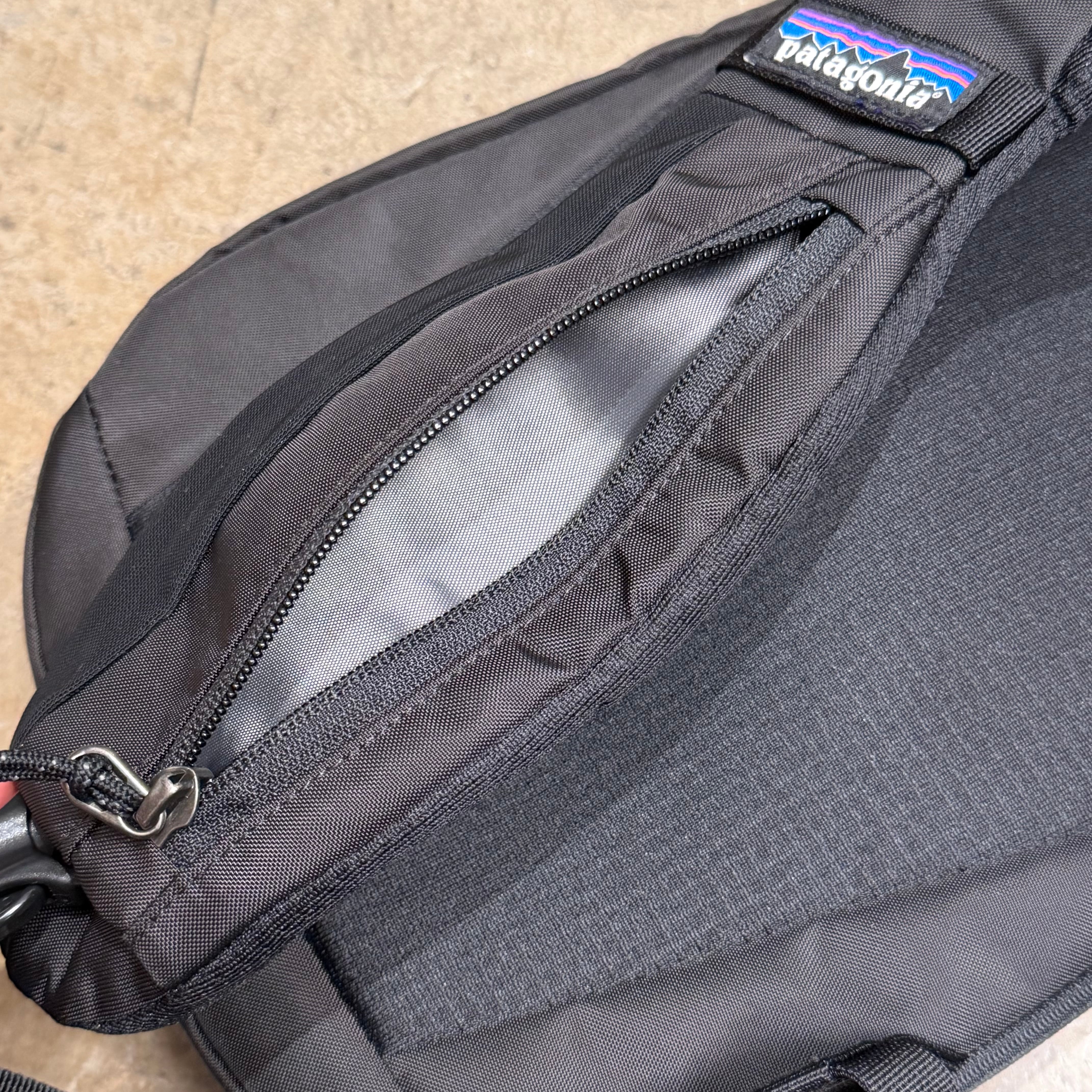 PATAGONIA ATOM SLING 8L 2024 BLACK | safarionline