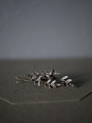 純銀　バードブローチ　フランスアンティーク　ブロカントのある生活