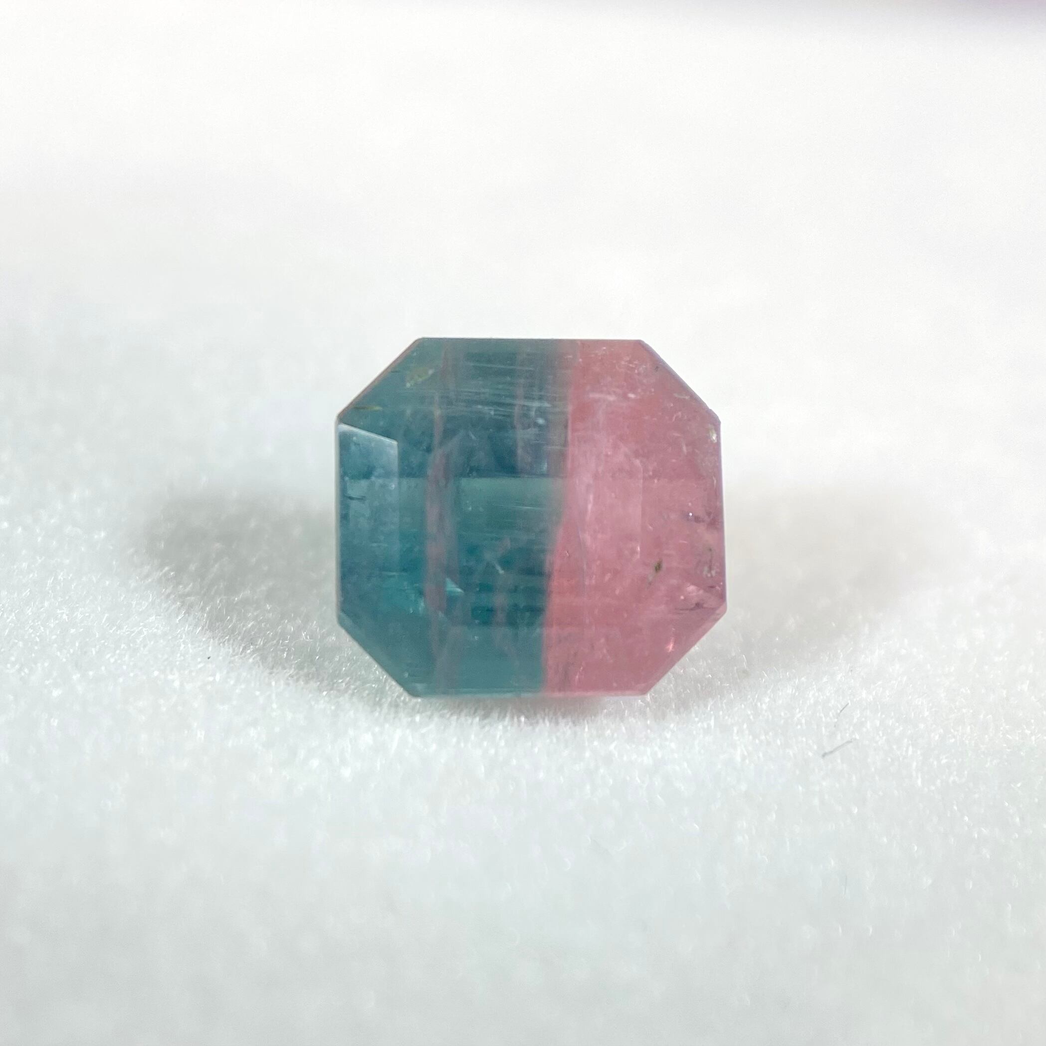 懐かしいポップなキャンディ バイカラートルマリン