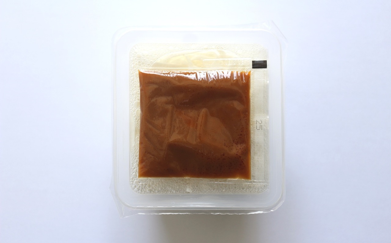 平打ち風とうふ麺　ピリ辛ごま８個×２セット