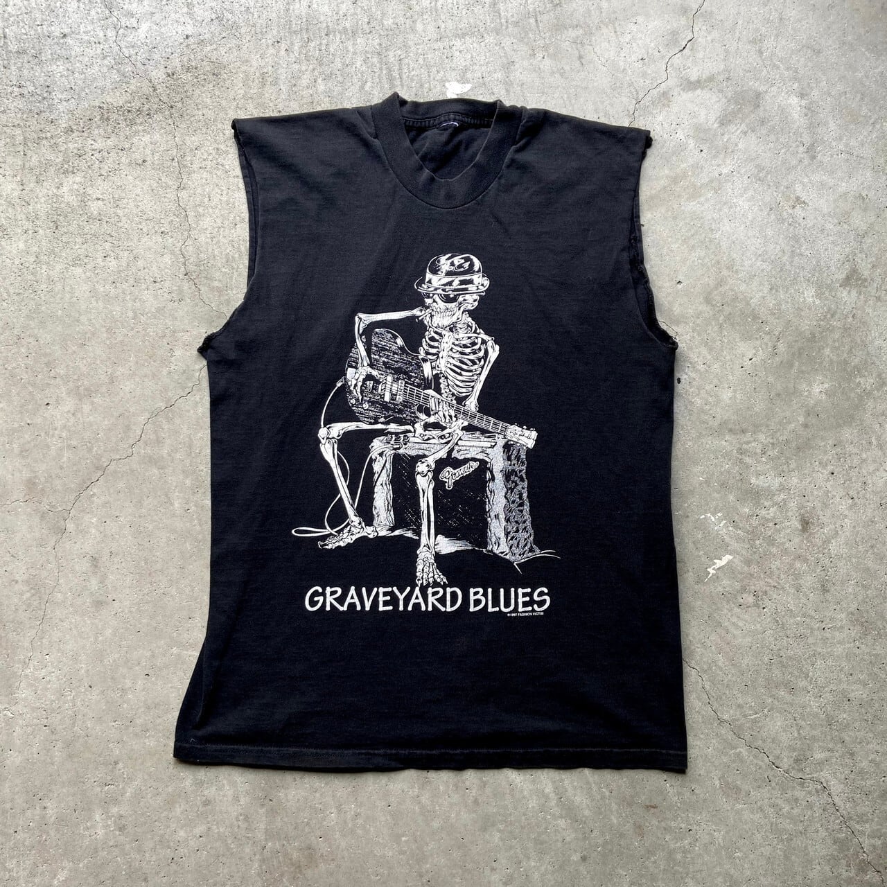 90年代 FASHION VICTIM GRAVEYARD BLUES スカル カットオフ プリントT 