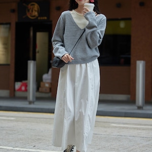 layered-style knit pullover J00009